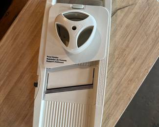 Pampered Chef slicer