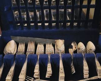 Community silverplate flatware set in storage box