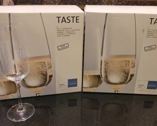 Scott Zwiesel champagne glasses, 12 total