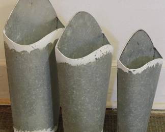 158 - Galvanized Set of 3 Metal Wall Pockets 18x10x5
