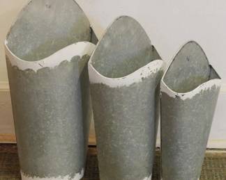 157 - Galvanized Set of 3 Metal Wall Pockets 18x10x5
