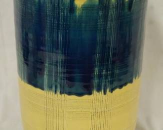 133 - 2 Tone Decorative Vase 12.5"
