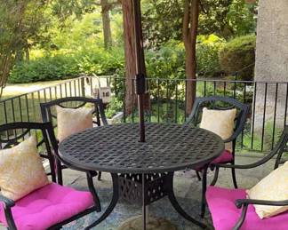  05 Metal Patio Set