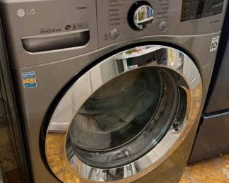  04 LG Washing Machine