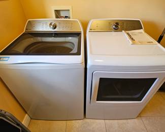 Very Nice GM Profile Washer and Dryer