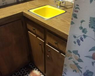 Wet bar