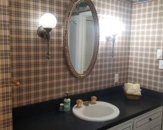 Vanity mirror & lights