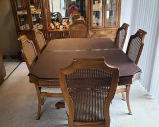 Presale available item Gorgeous 10 Chair 2 leaf wood grained table 800.00.