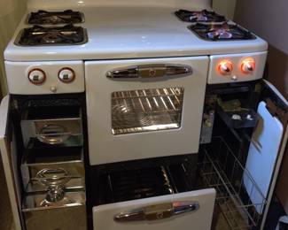 1952 Tappan Gas stove model 60 all original and working order