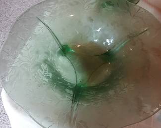 Fostoria brocade oak leaf pattern with candle sticks 