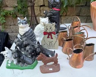 VINTAGE CAST IRON DOOR STOPS