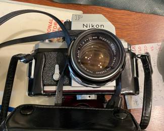 NIKON SLR CAMERA