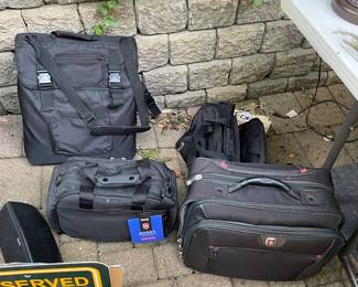 VICTORINOX LUGGAGE