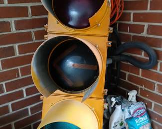 Working traffic signal