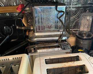 1930's Magic Maid automatic tipper toaster