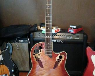 Ovation Celebrity Acoustic & Electric with case