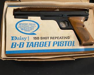 Daisy BB target pistol in original box