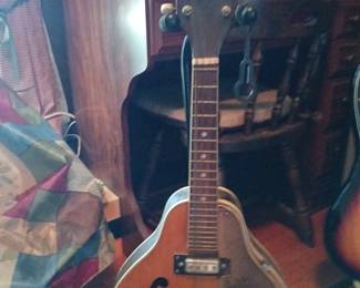 Japanese Kimberly Mandolin