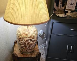 shell lamp