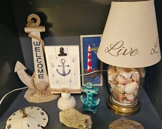 close up of more decor