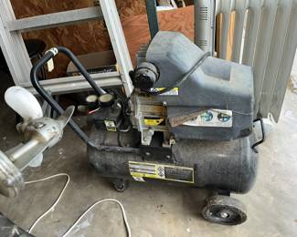Air compressor