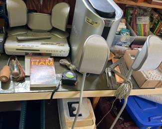 NICE SONY HOME THEATER SURROUND OUTFIT