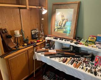 THIS IS IN THE FRONT ROOM