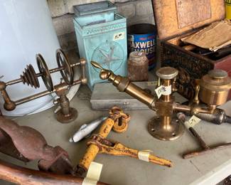 SUPER INTERESTING STUFF ON THIS TABLE!