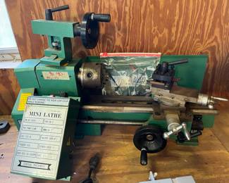 Mini lathe