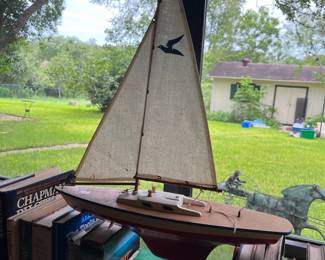 Model sail boat