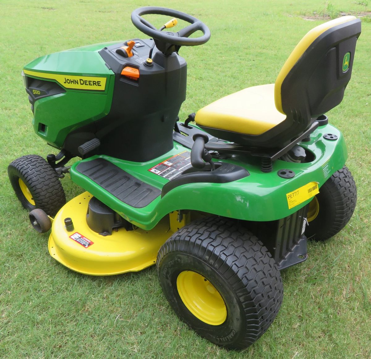 John Deere mower - like new - used twice