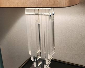 Beautifull large lucite lamp