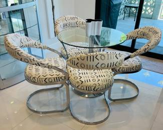 fab chrome dinette set. original purchase 1980s--we think van der Rohe but can't be sure. Table 32" diameter. PRICE $1,250