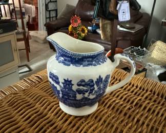 Blue Willow creamer
