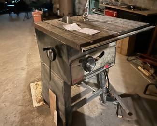 Table saw