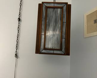 Decorative light fixture in great condition