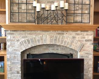 Decor Windows, Candles, TV