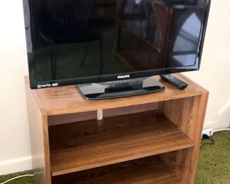 Philips 34 flat screen TV  Stand