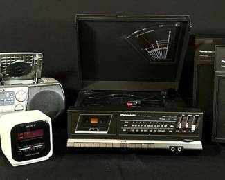Home Audio Electronics from the Rockin 80s
