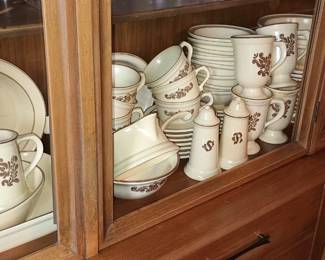 Pfaltzgraff York Set