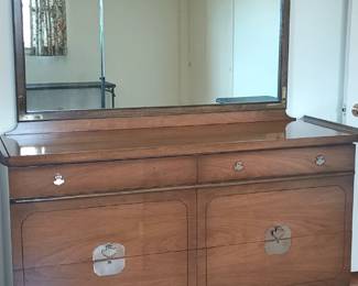 MCM Horizontal 6 Drawer Dresser & Mirror