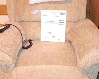 Almost New Power Recliner