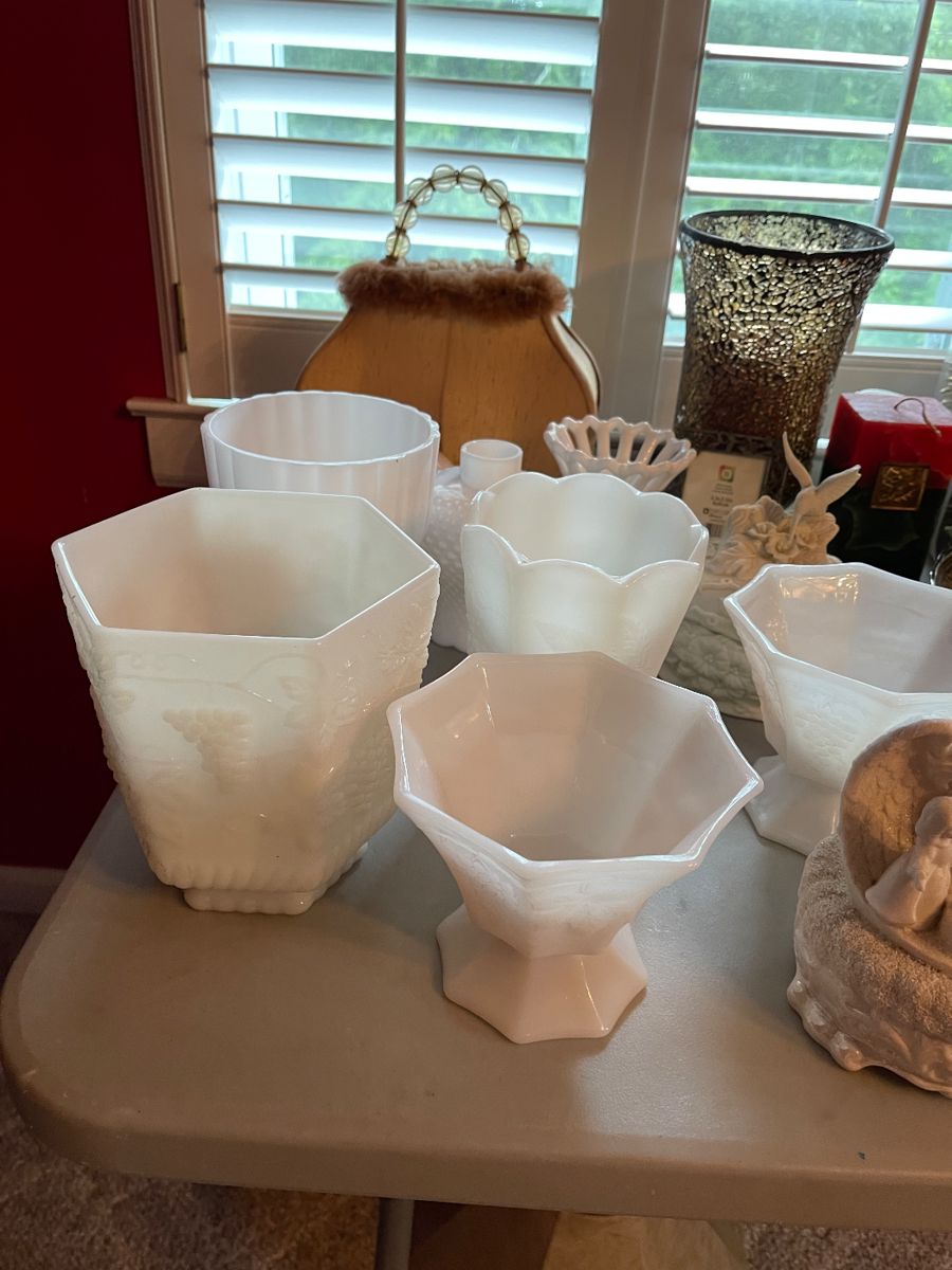 Noccalula Mtn Estate Sale in Gadsden, AL starts on 7/26/2024