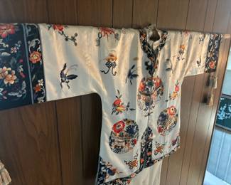 Chinese Embroidered Silk Kimono