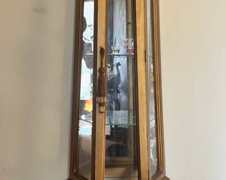 Hollywood Regency Gold Wood & Glass Curio Cabinet with Mirror Back