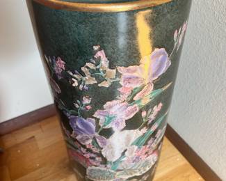 Chinese Porcelain Umbrella Holder/Floor Vase