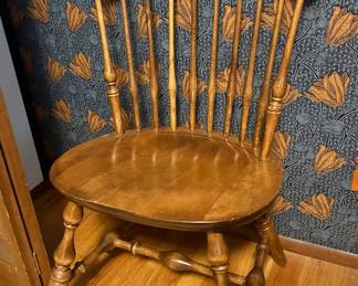 Maple Wide Spindleback Dining Chair
