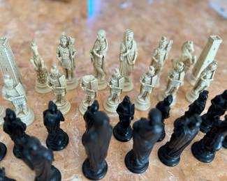 CHESS SET