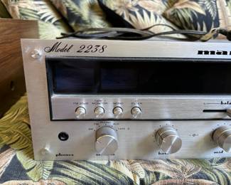Marantz Model 2238 Stereophonic Receiver