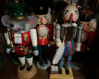Vintage Wood Nut Crackers